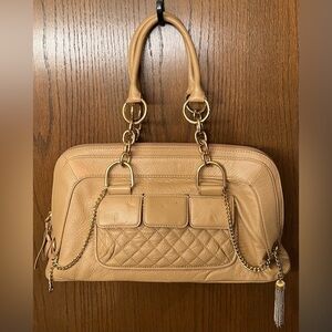 Elegant BCBG Max Azria tan leather satchel Handbag chain straps multiple pockets